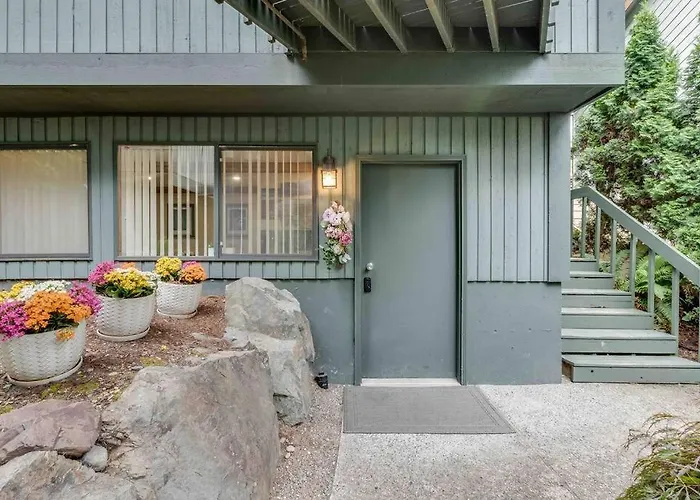 Adorable New Studio With Free Parking And Wifi