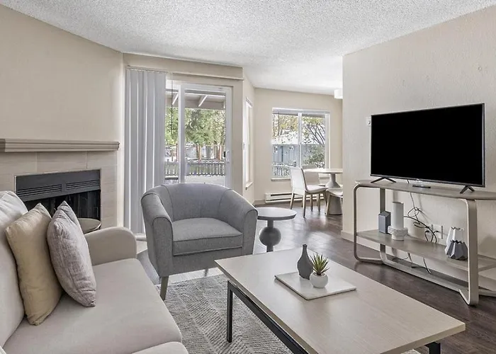 Landing Modern Apartment With Amazing Amenities