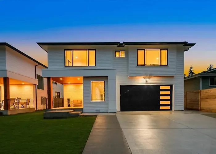Modern Meets Cozy In Federal Way